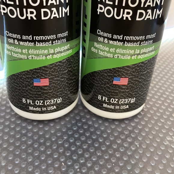 Griffin Suede Cleaner Unbuckle & Napped Leather 2 bottles 8 Fl. Oz. New - Picture 2 of 9